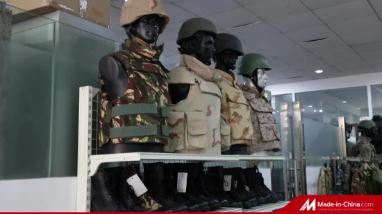 L'armée en cuir fendu chausse des bottes de combat militaires respirantes par injection noire